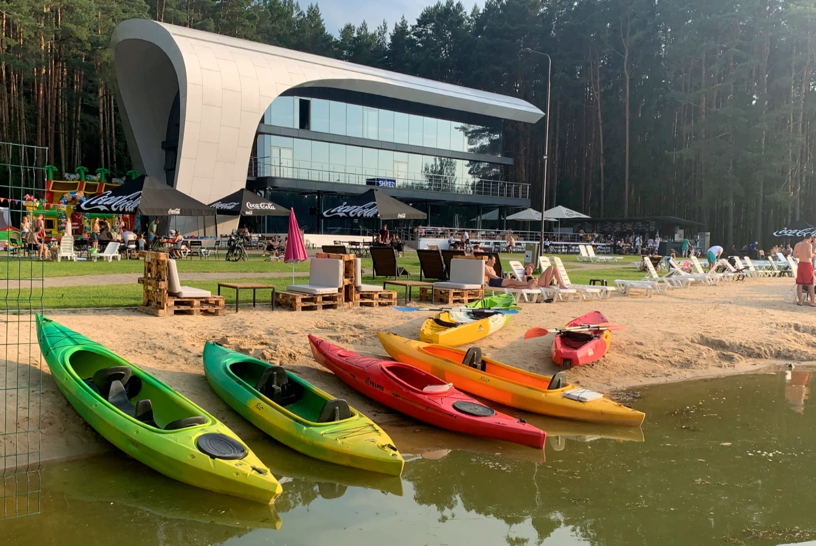 Идеальный отдых на воде: 5 преимуществ аренды байдарок с YachtMinsk