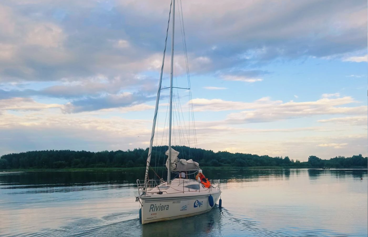 Ночь на яхте