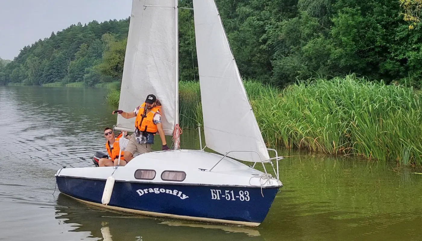 Аренда яхты DRAGONFLY в Минске