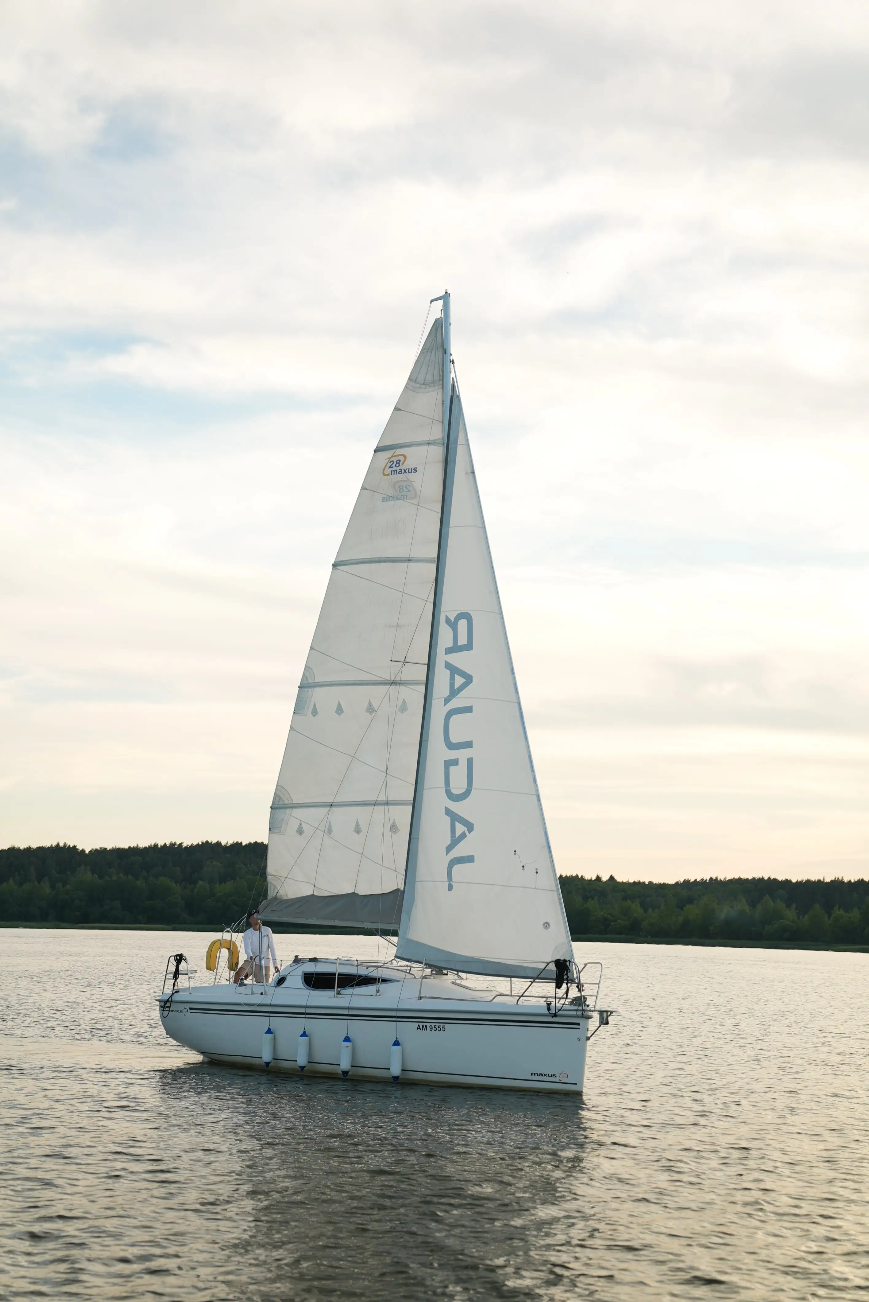 Вводный курс обучения яхтингу на Минском море 