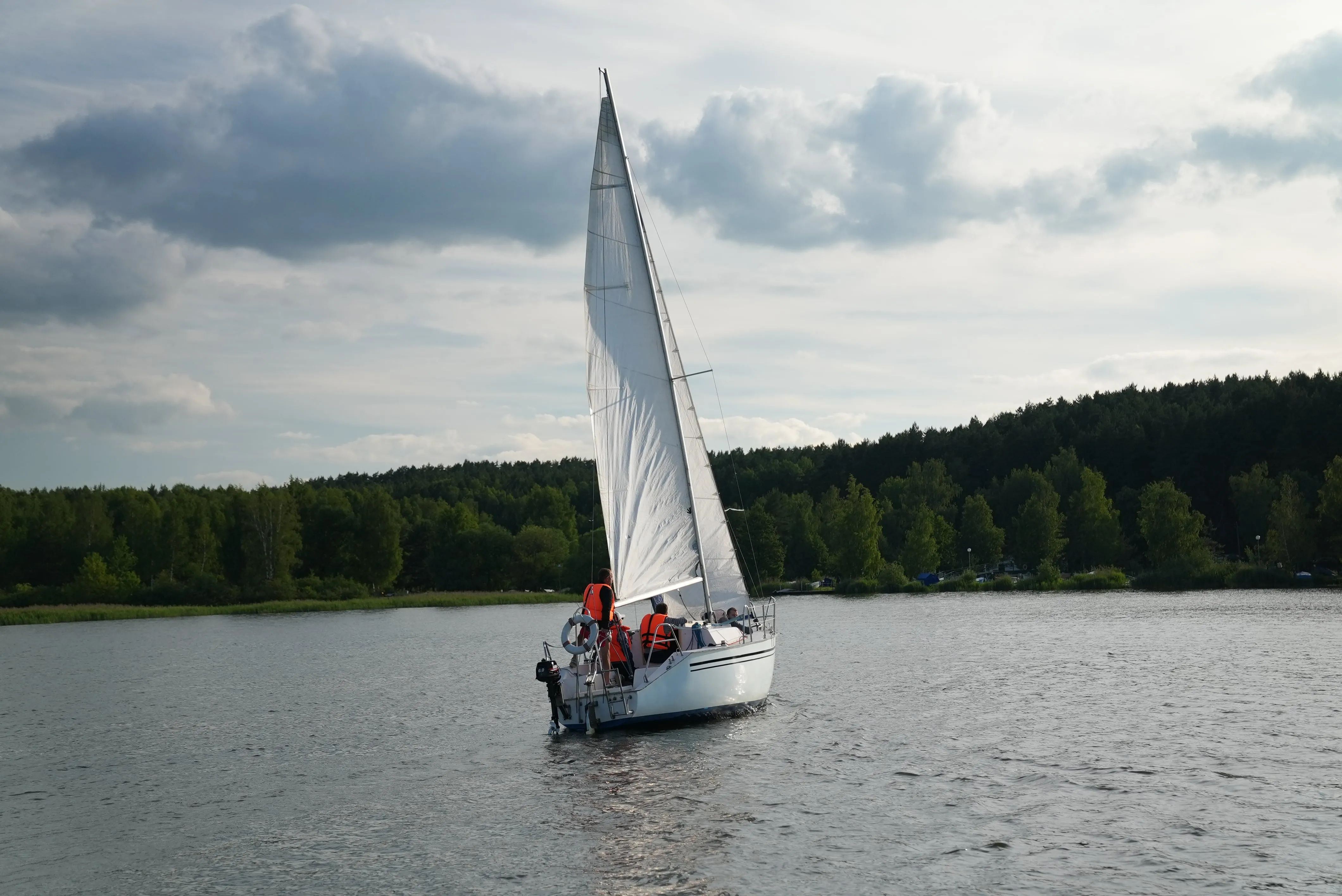 Аренда яхты в Минске ARABELLA